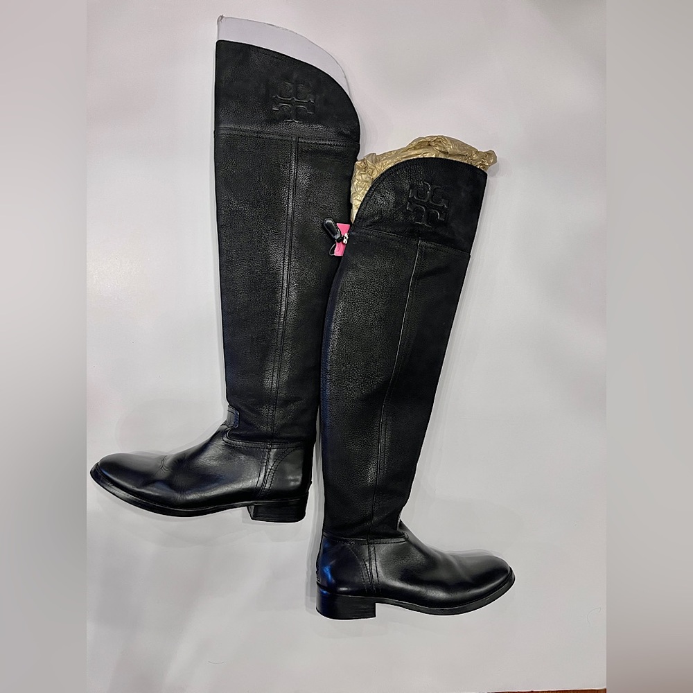 “TORY BURCH” OVER THE KNEE BOOTS SUEDE AND LEATHER BACk AND LEATHER SOLES